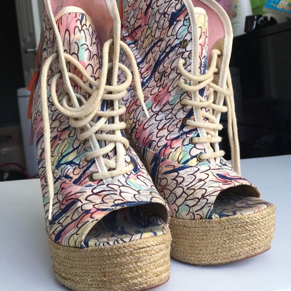 Colorful Wedges - Picture 4 of 6